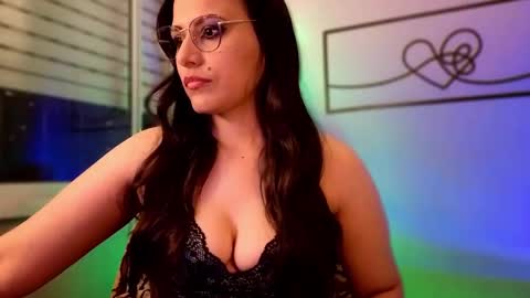 lisainthesky online show from 11.17.25