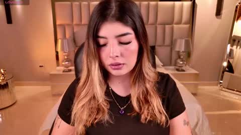 LISA MONROE online show from 11.11.25