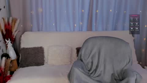 Lisa Moore online show from 02.11.25