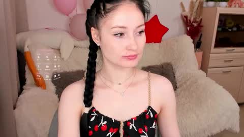 Lisa Moore online show from 02.23.26