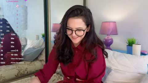 Snapshot of lisandrazieba chatting on 04.11.26 Kira online show from 04.11.26