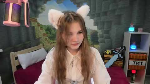 Snapshot of lisaporters chatting on 02.09.25 Lisa online show from 02.09.25