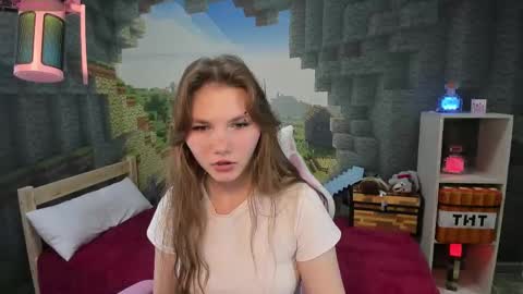 Snapshot of lisaporters chatting on 02.18.25 Lisa online show from 02.18.25