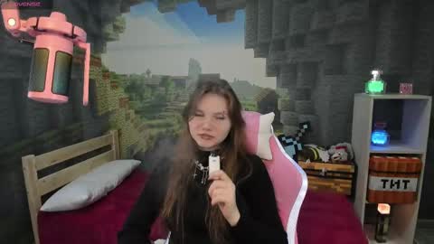 Snapshot of lisaporters chatting on 02.19.25 Lisa online show from 02.19.25