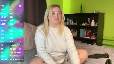 Lisa online show from 02.11.26