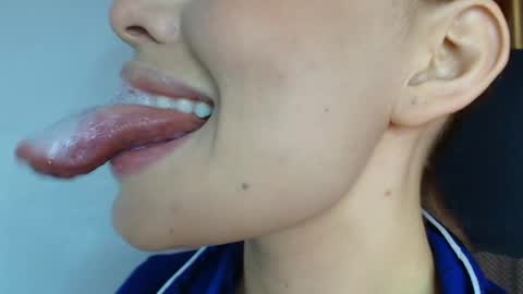 Lisbet online show from 04.07.26