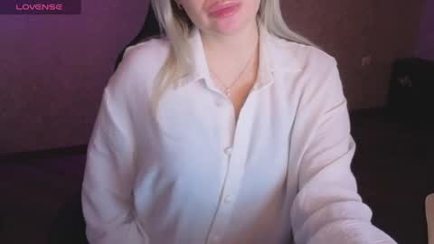 Anna online show from 04.06.26