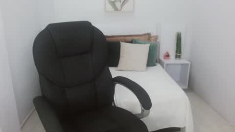 Liseth Fox online show from 01.31.25