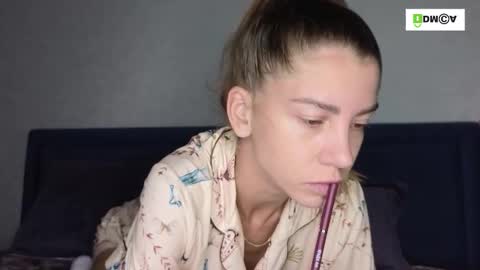 Kris Maks online show from 09.16.25