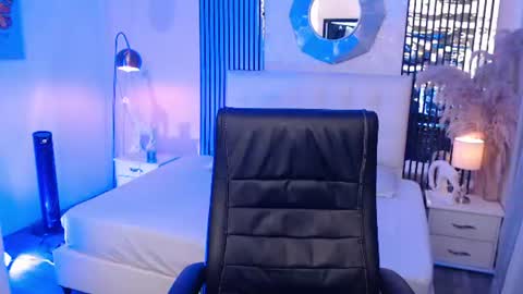 Snapshot of liss_black chatting on 07.14.26 Andrea online show from 07.14.26