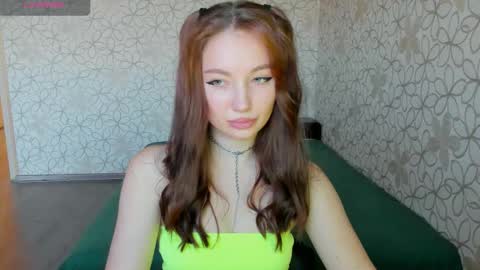 lissa_cristal_ online show from 10.23.25