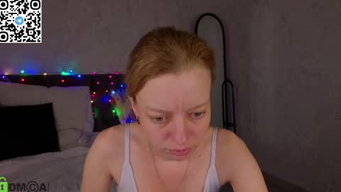 Snapshot of lissa_kitsune chatting on 05.02.26 Lissa online show from 05.02.26