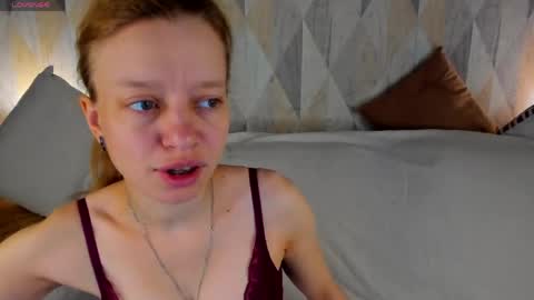 Snapshot of lissa_kitsune chatting on 06.02.26 Lissa online show from 06.02.26