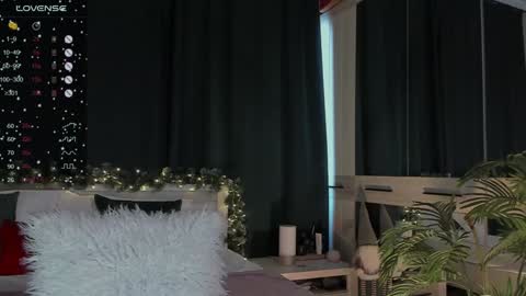 lissa_rose online show from 12.21.24