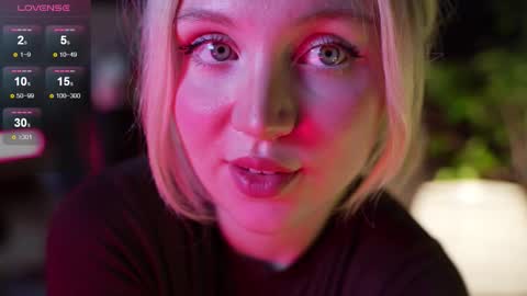 Snapshot of lissablush_ chatting on 09.15.25 Lissa online show from 09.15.25