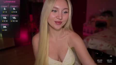 Snapshot of lissablush_ chatting on 09.21.25 Lissa online show from 09.21.25