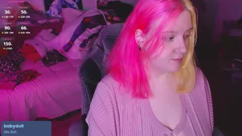 Snapshot of lissamuff chatting on 06.21.26 Lissa online show from 06.21.26