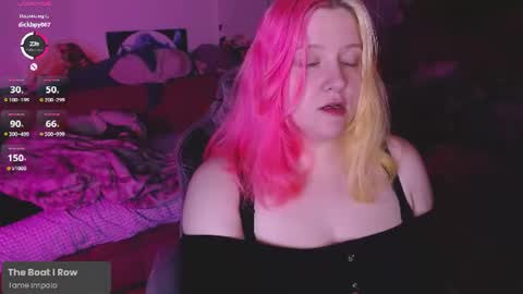 Snapshot of lissamuff chatting on 07.13.26 Lissa online show from 07.13.26
