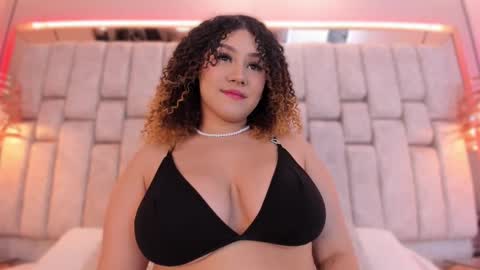 Snapshot of lissyconan chatting on 09.14.25 lissyconan online show from 09.14.25