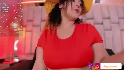 Snapshot of lissyconan chatting on 10.30.25 lissyconan online show from 10.30.25