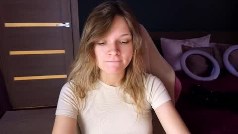 Lena online show from 09.26.25