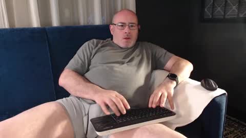 Snapshot of litemike7 chatting on 09.20.25 litemike7 online show from 09.20.25