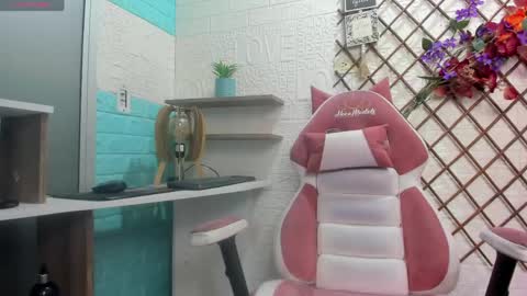 VANESSA online show from 04.22.26
