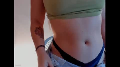 Danni online show from 11.24.25