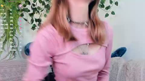 Snapshot of little__caprice chatting on 06.14.26 Bella online show from 06.14.26