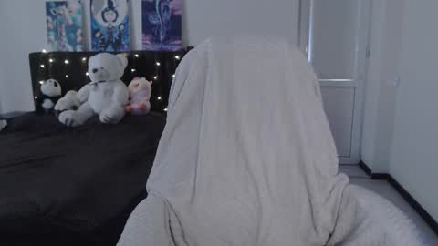 little__flowers online show from 09.25.25