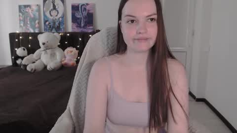 little__flowers online show from 10.04.25