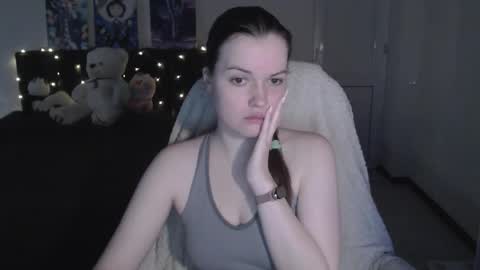 little__flowers online show from 12.04.25