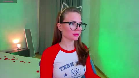 Snapshot of little__isabel chatting on 02.26.26 Isabel online show from 02.26.26