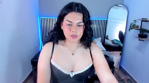 Snapshot of little_alli chatting on 02.18.26 L I T T L E A L L I online show from 02.18.26