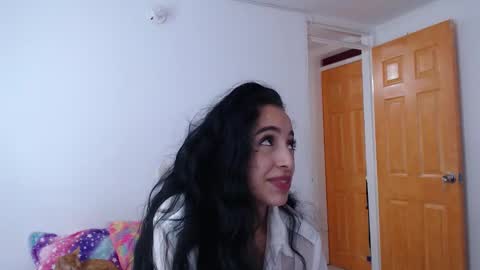 TU ANGELITO online show from 11.28.25