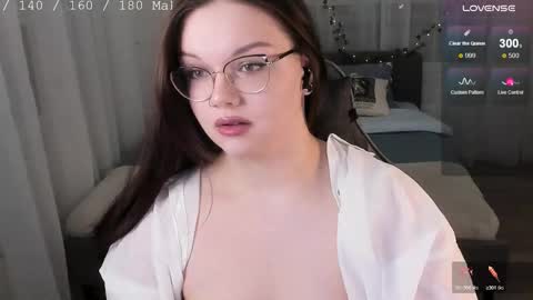 Eva online show from 10.20.25