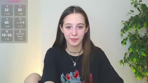 Lana online show from 10.18.25