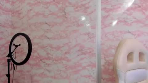 Snapshot of little_doll_4u chatting on 06.30.26 ANNI online show from 06.30.26