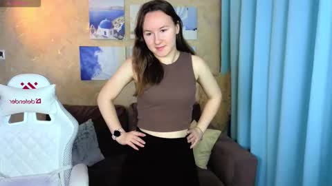 Alexandra online show from 12.04.25