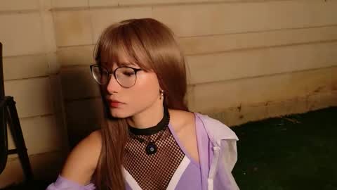 Little Effy online show from 10.27.25