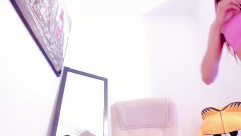 Snapshot of little_eli chatting on 03.10.25 Help me reach 100 likes online show from 03.10.25