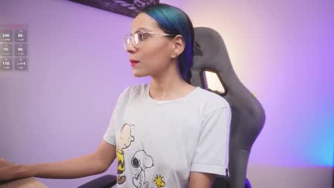 Help me reach 100 likes online show from 02.18.26