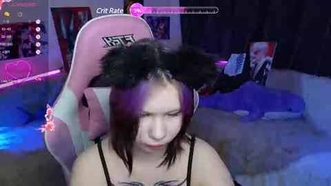 Snapshot of little_kitsune chatting on 02.12.25 Rachel online show from 02.12.25