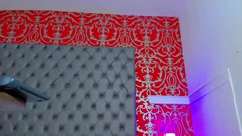 Snapshot of little_lilith_apple chatting on 03.05.25 little_lilith_apple online show from 03.05.25