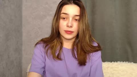 Mia   Im online every day 1530 PM in New York  2030 PM in London online show from 12.23.24