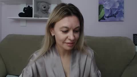 Kate online show from 09.23.25