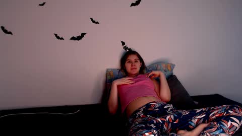 Alice.. online show from 11.03.25