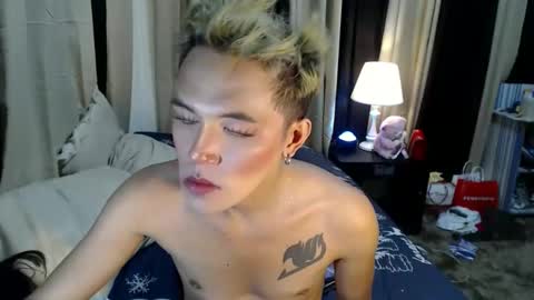 Snapshot of little_pauoie chatting on 12.22.25 Pauoie online show from 12.22.25