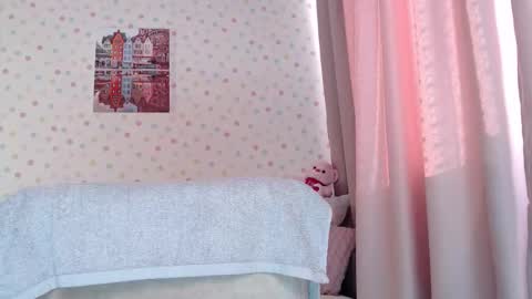 Adaline online show from 09.18.25