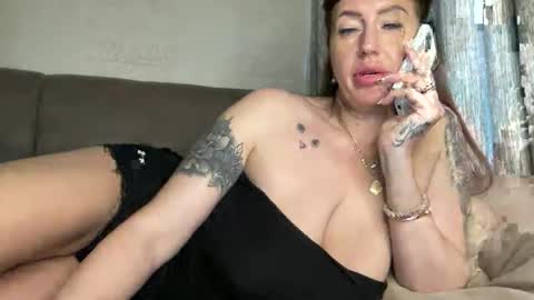 my Instagram  online show from 01.12.26